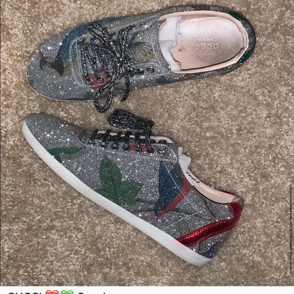 🤩GUCCI SNEAKERS ❤️💚 - Picture 6 of 8